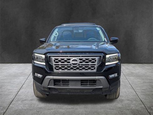 Used 2024 Nissan Frontier SL w/ Technology Package image 9