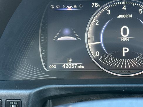 Used 2020 Lexus ES 350 w/ Luxury Package image 41