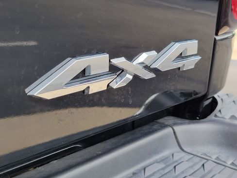 Used 2025 RAM 2500 Big Horn AWD/4WD image 22