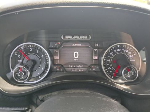 Used 2022 RAM 1500 Big Horn RWD image 24