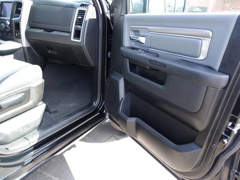 Used 2023 RAM 1500 Classic SLT w/ Electronics Convenience Group AWD/4WD image 34