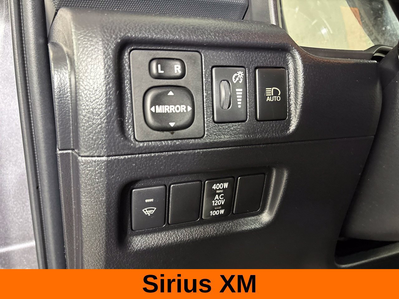 Used 2021 Toyota 4Runner SR5 AWD/4WD image 10