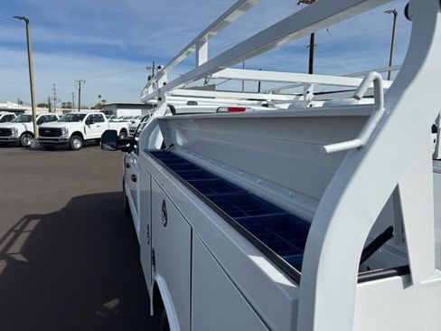 New 2026 Ford F250 XL w/ XL Chrome Package image 16