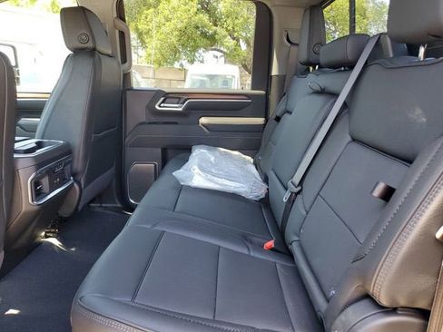 New 2026 GMC Sierra 2500 Denali w/ Denali Reserve Package image 12