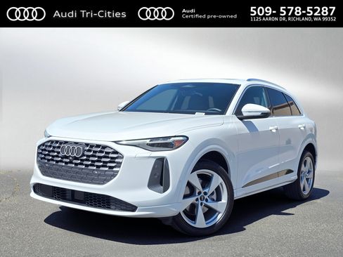 Certified 2025 Audi Q5 Premium w/ Premium Plus AWD/4WD image 1