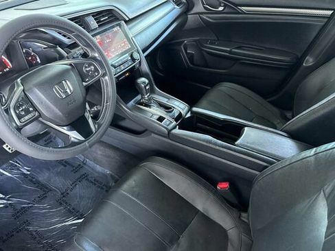 Used 2019 Honda Civic Sport Touring image 10