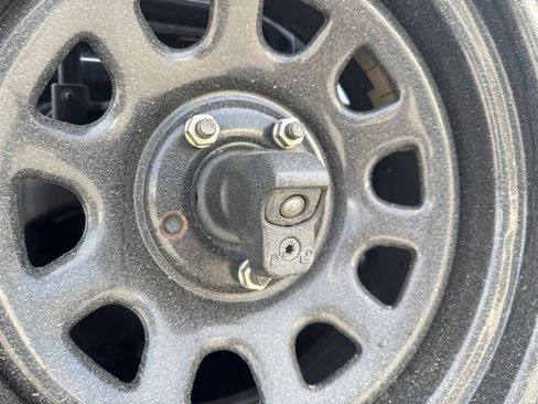 Used 2020 Jeep Wrangler Sport image 16