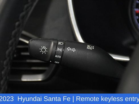 Used 2023 Hyundai Santa Fe SEL image 10