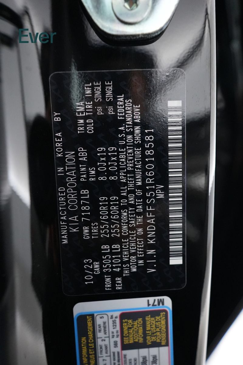 Used 2024 Kia EV9 Wind AWD/4WD image 31