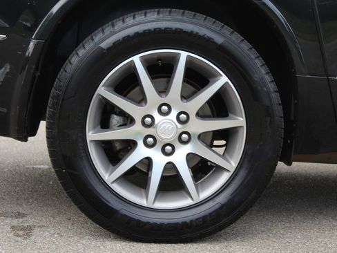 Used 2013 Buick Enclave Leather FWD image 25