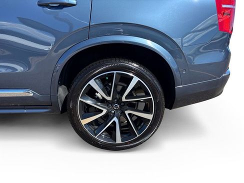 Used 2023 Volvo XC90 B6 Plus w/ Protection Package Premier image 10