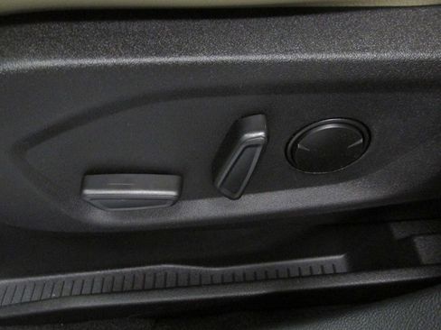 New 2024 Ford Edge SEL w/ Convenience Package image 30