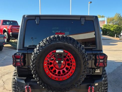 Used 2018 Jeep Wrangler Unlimited Rubicon image 6