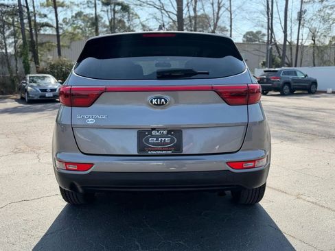 Used 2018 Kia Sportage LX AWD/4WD image 8