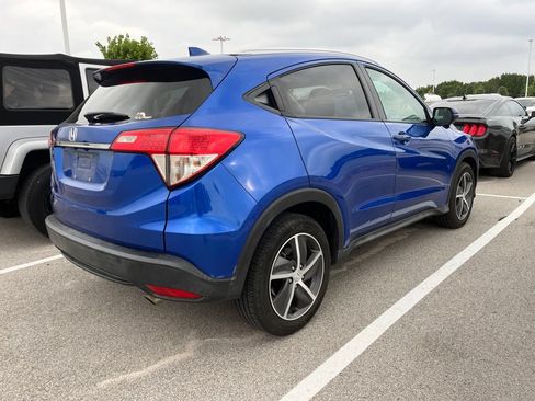 Used 2022 Honda HR-V EX-L image 3