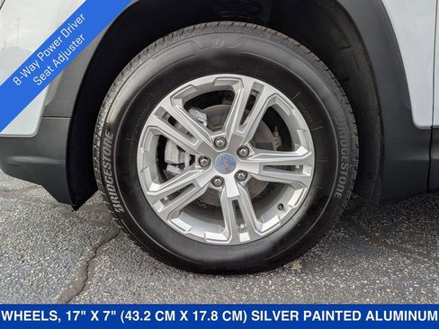 Certified 2022 GMC Terrain SLE w/ Driver Convenience Package image 11