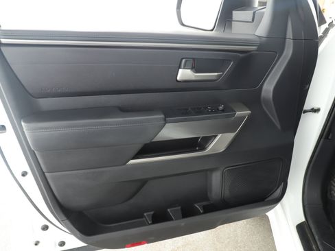 Used 2022 Toyota Tundra SR5 image 8