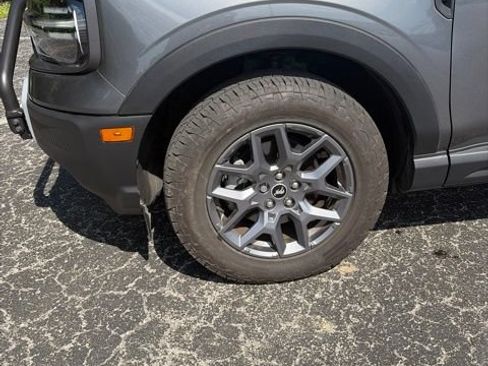 Used 2025 Ford Bronco Sport Big Bend AWD/4WD image 3