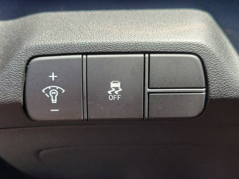 New 2026 Hyundai Elantra Sport FWD image 18