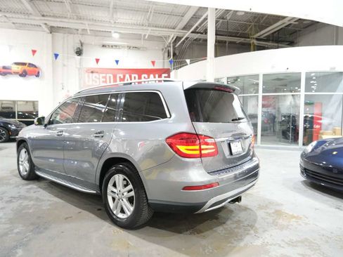 Used 2015 Mercedes-Benz GL 450 4MATIC w/ Parking Assist Package image 8