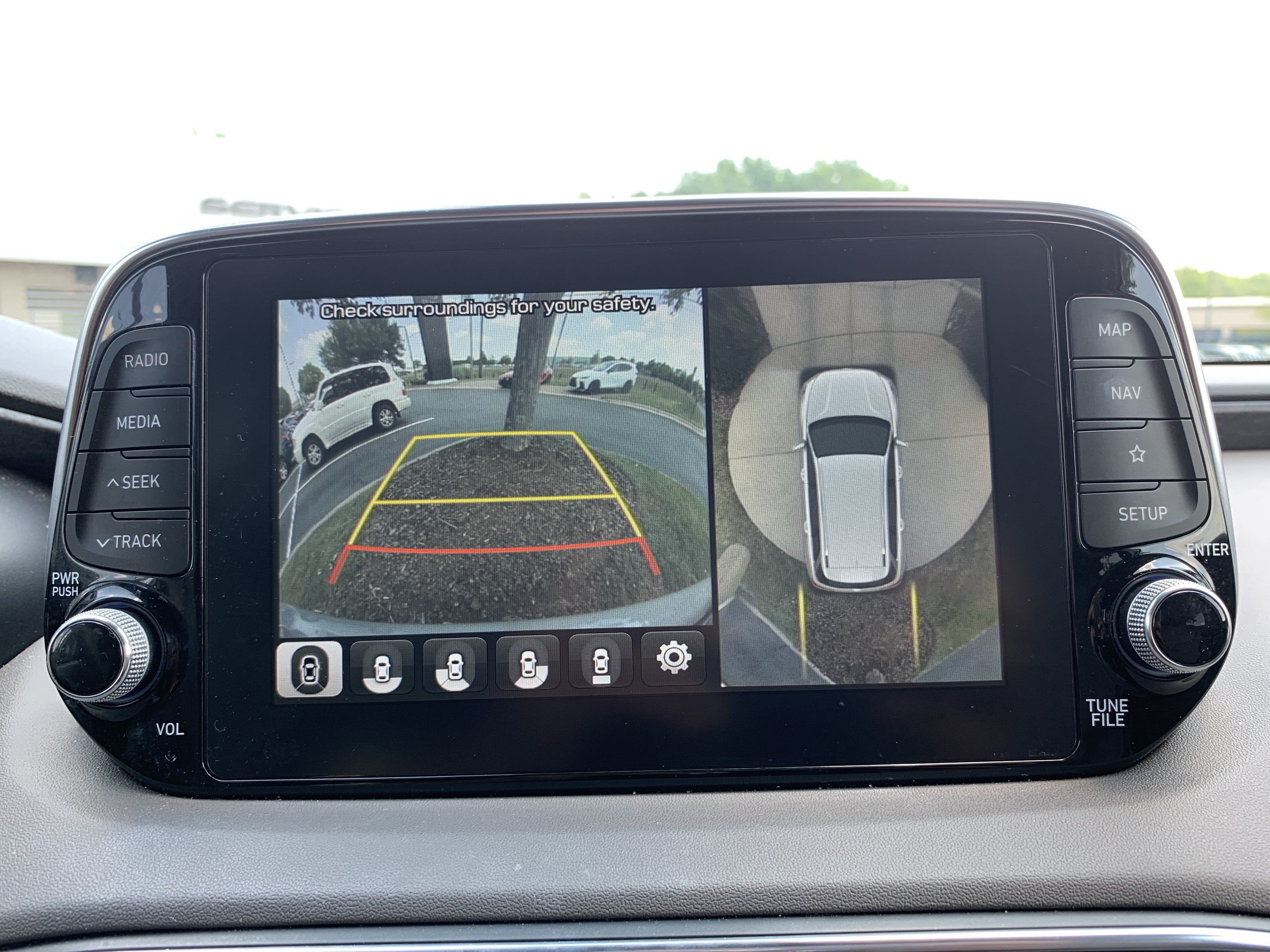 Used 2020 Hyundai Santa Fe Limited w/ Cargo Package FWD image 25