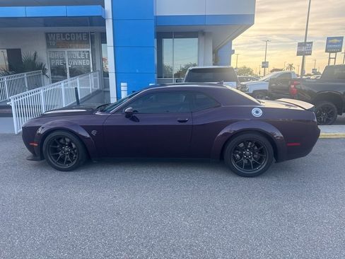 Used 2022 Dodge Challenger SRT Hellcat image 10