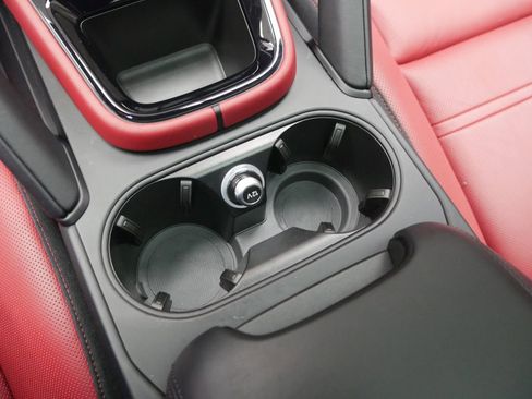 Certified 2026 Porsche Cayenne Coupe image 39