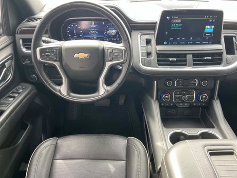 Used 2023 Chevrolet Suburban Premier AWD/4WD image 9
