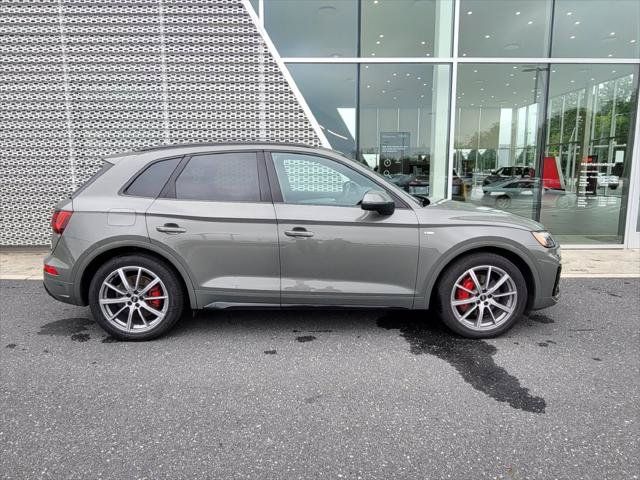 Used 2024 Audi Q5 e Premium Plus w/ Premium Plus Package AWD/4WD image 4