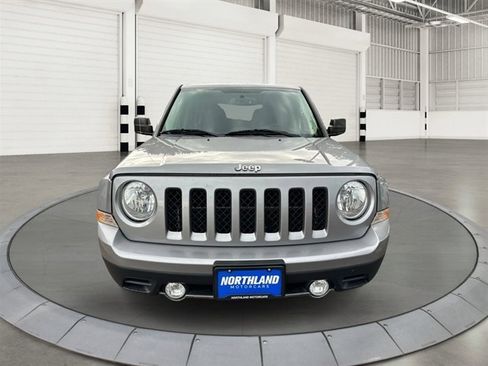 Used 2016 Jeep Patriot High Altitude image 8