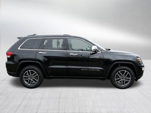 Used 2020 Jeep Grand Cherokee Limited w/ Trailer Tow Group IV image 8