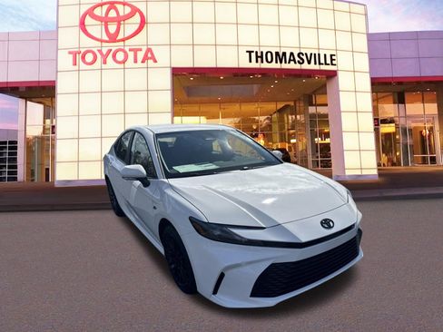 New 2025 Toyota Camry LE w/ Convenience Package FWD image 5