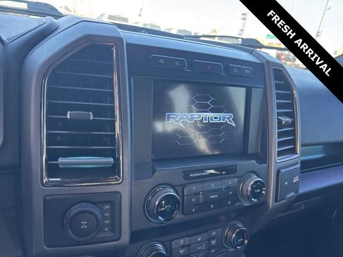 Used 2019 Ford F150 Raptor w/ Equipment Group 802A Luxury image 8