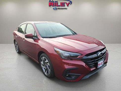 Used 2025 Subaru Legacy Limited AWD/4WD image 7