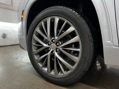 New 2026 Buick Enclave Avenir w/ Super Cruise Package AWD/4WD image 9