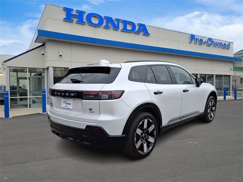 Used 2024 Honda Prologue Elite image 4