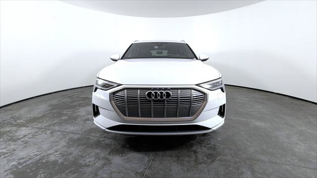 Used 2023 Audi e-tron Premium AWD/4WD image 9