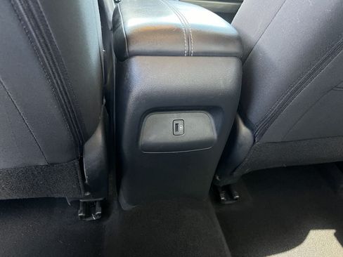 Used 2024 Nissan Sentra SV FWD image 24