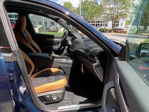 New 2024 Maserati Levante Trofeo image 44