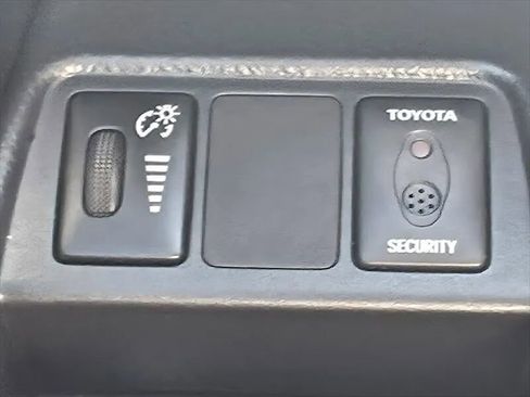 Used 2008 Toyota RAV4 Sport FWD image 26