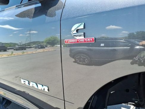 Used 2020 RAM 2500 Tradesman AWD/4WD image 9