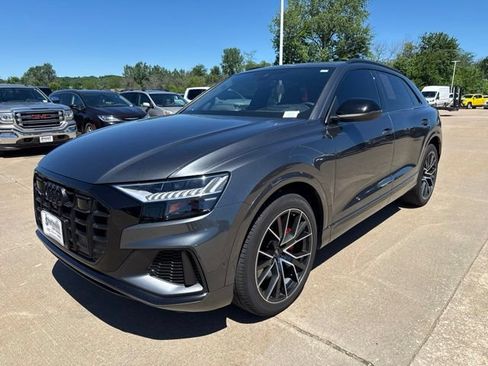 Used 2022 Audi SQ8 Prestige w/ Prestige Package AWD/4WD image 7