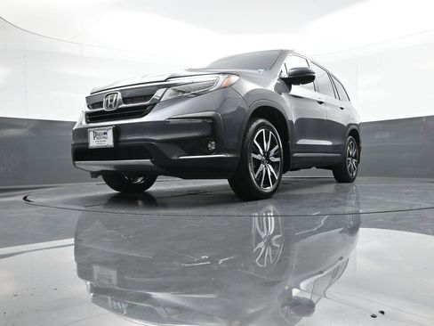 Certified 2022 Honda Pilot Touring image 29