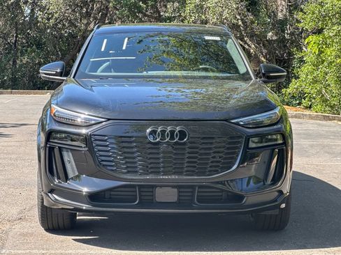 New 2027 Audi Q6 e-tron Premium Plus AWD/4WD image 9