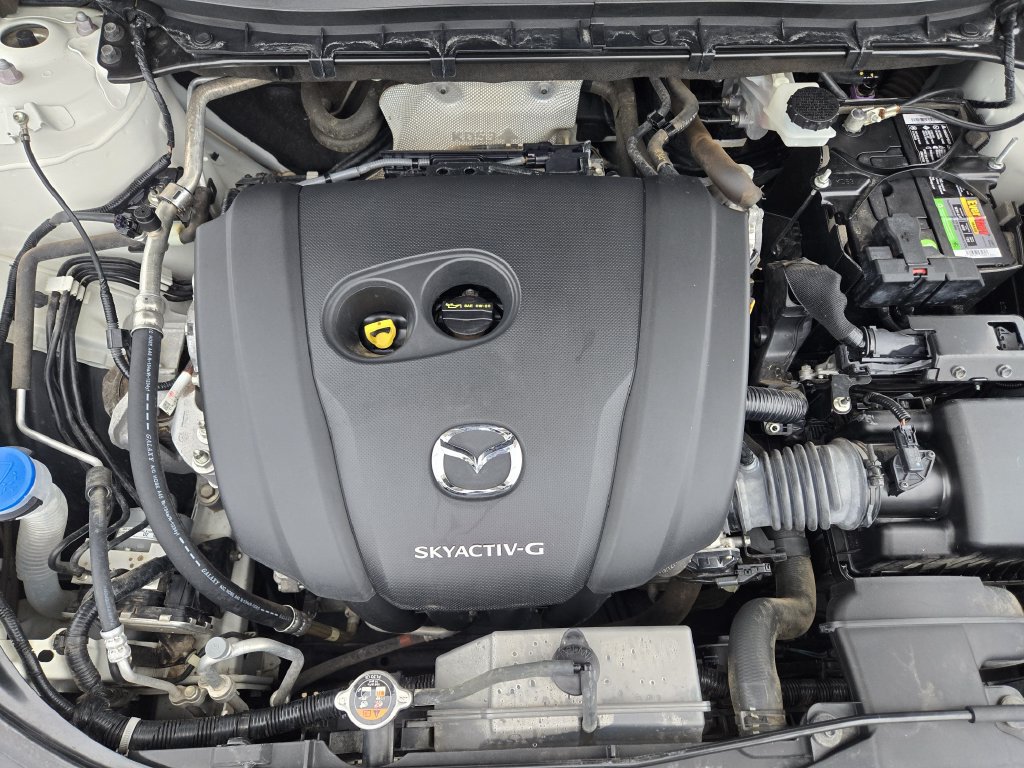 Used 2020 MAZDA CX-5 Touring FWD image 25