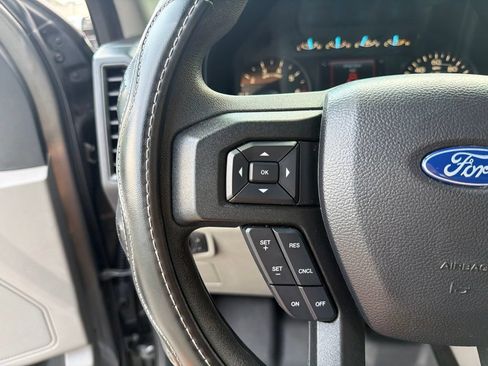 Used 2018 Ford F150 XL w/ Equipment Group 101A Mid AWD/4WD image 43