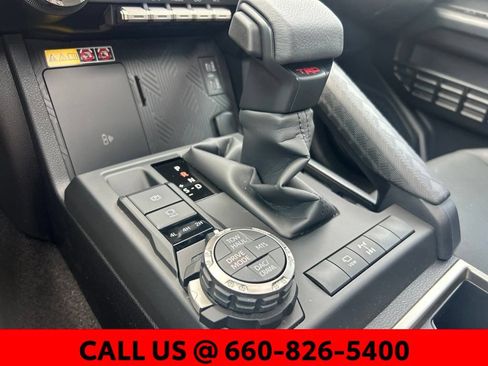 Used 2026 Toyota 4Runner TRD Off-Road Premium AWD/4WD image 27
