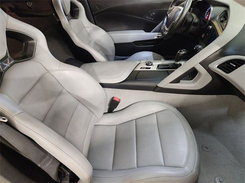Used 2019 Chevrolet Corvette Z06 image 3