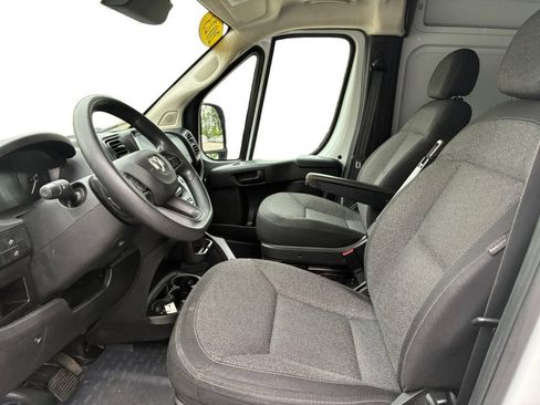 Used 2023 RAM ProMaster 3500 FWD image 13