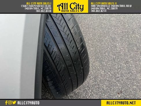 Used 2011 Dodge Durango Crew image 33